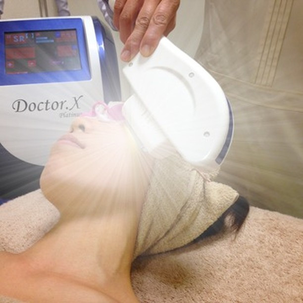 強い日差しと紫外線、お肌には影響が大きいですよね？️乾燥が気